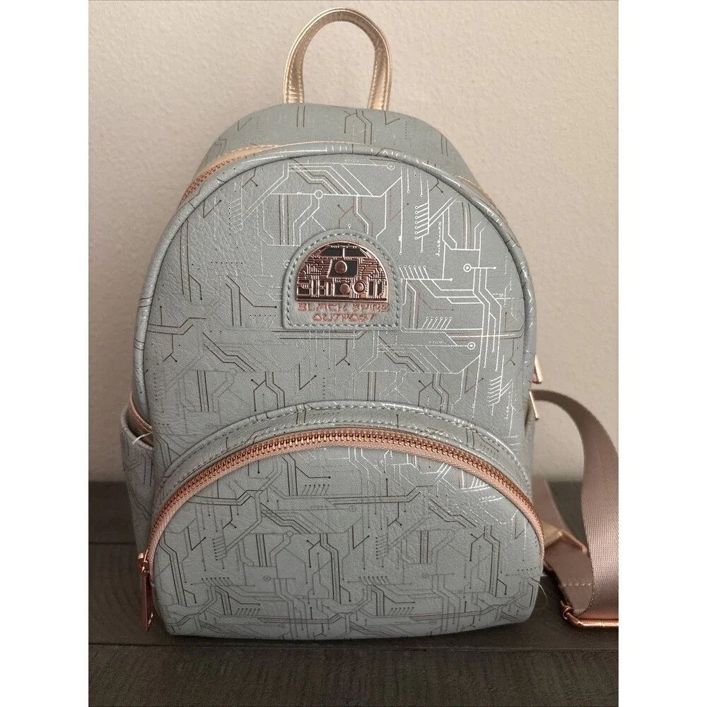 Disney Parks Star Wars Galaxy's Edge Black Spire Outpost Silver Backpack NEW